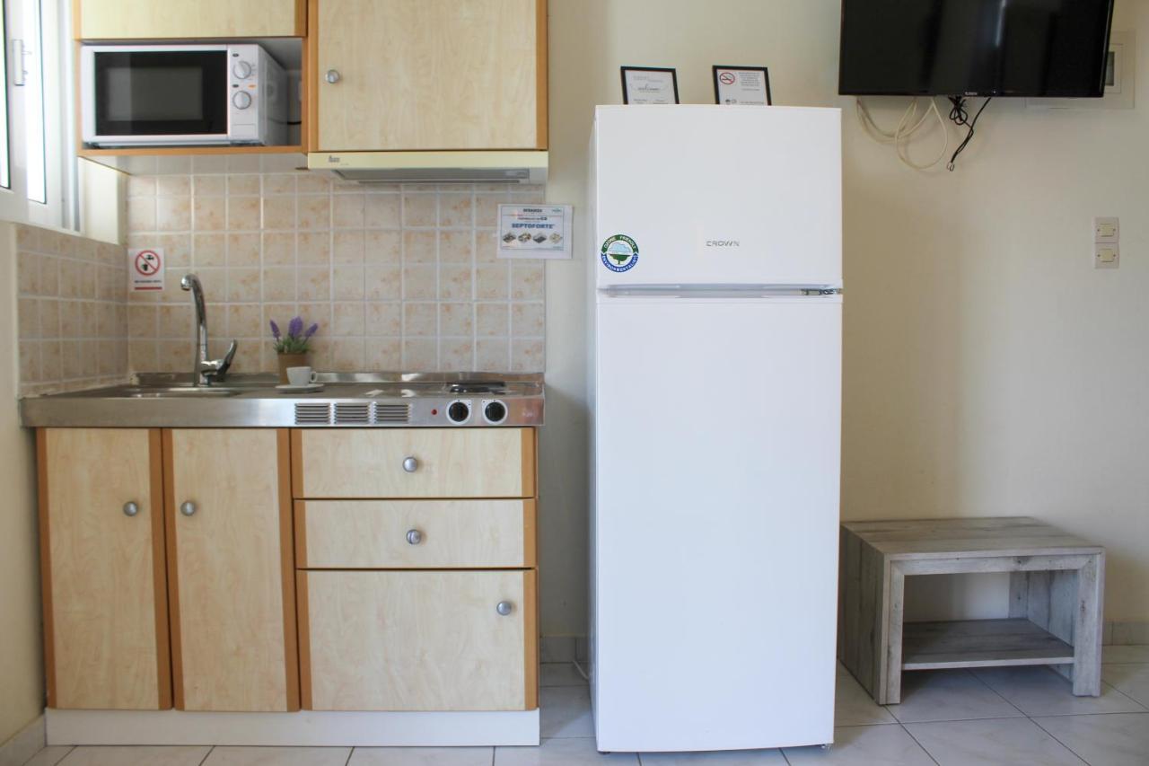 Iason Apartments لوترا إديبسو المظهر الخارجي الصورة
