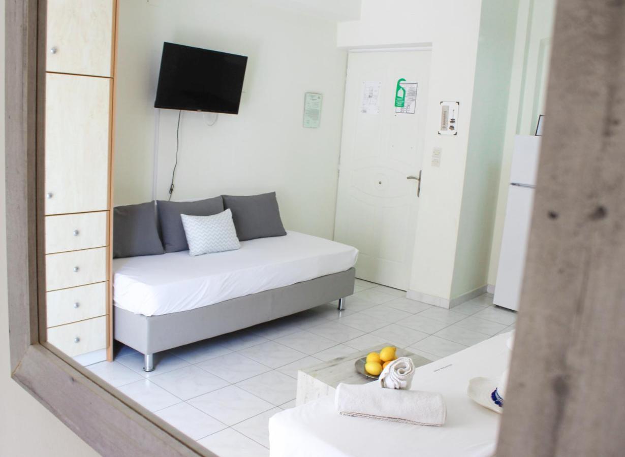 Iason Apartments لوترا إديبسو المظهر الخارجي الصورة